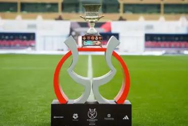 El trofeo de la Supercopa de España