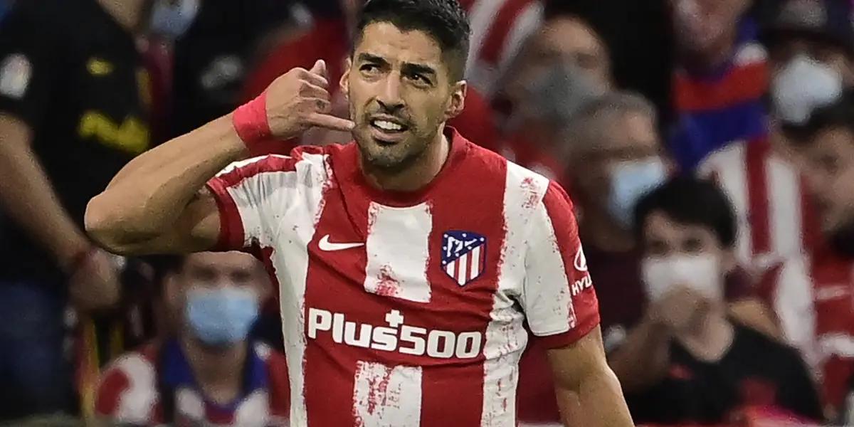 El uruguayo convirtió el 2-0 para la victoria del Atlético Madrid contra el FC Barcelona y, luego de un pedido de disculpas a la afición culé, hizo un gesto inconfundible para Ronald Koeman, quien se encontraba mirando el partido desde el palco.