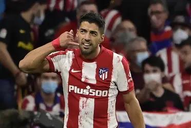 El uruguayo convirtió el 2-0 para la victoria del Atlético Madrid contra el FC Barcelona y, luego de un pedido de disculpas a la afición culé, hizo un gesto inconfundible para Ronald Koeman, quien se encontraba mirando el partido desde el palco.