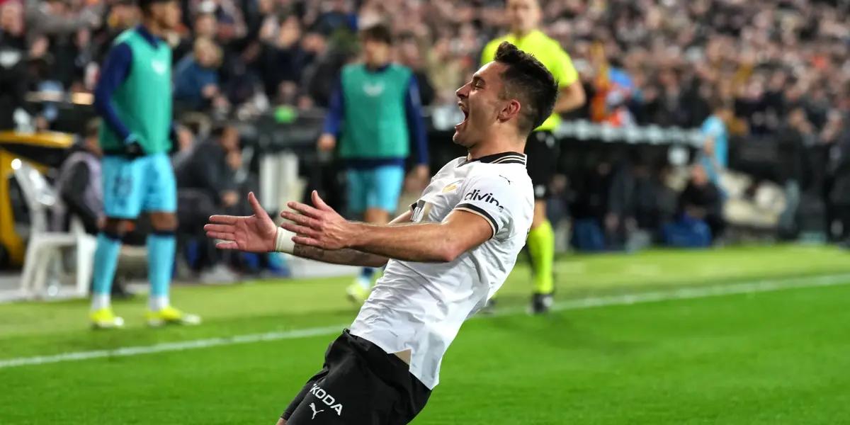 El Valencia anotó un gol sobre el final y silenció al Bernabéu.