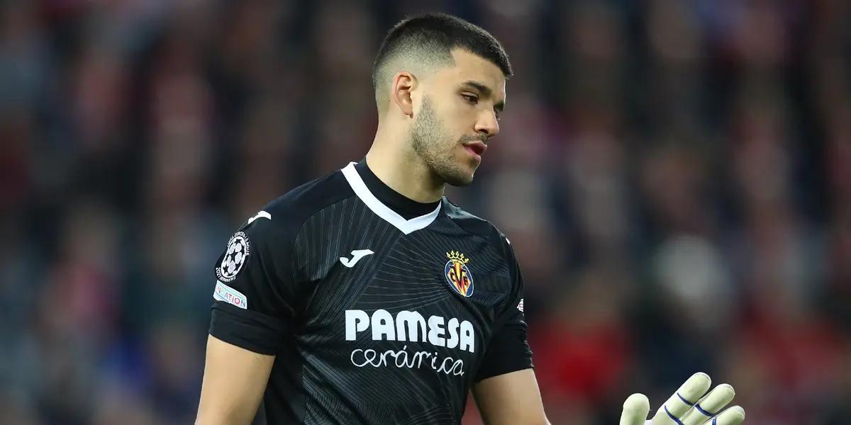 El Villareal querría contratar un portero para competir por el puesto de titular con Gerónimo Rulli y David Ospina, pronto a quedar en libertad de acción del Napoli, sería el favorito.