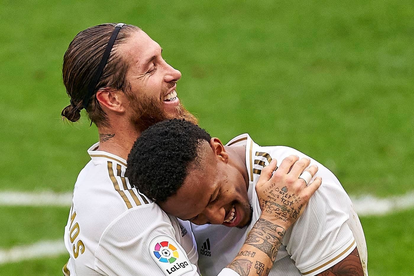 El zaguero español no se olvida de sus excompañeros y ahora le mandó un mensaje de aliento a Militao.