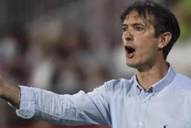 En completo desacuerdo por el arbitraje frente al Madrid y no se guardó nada