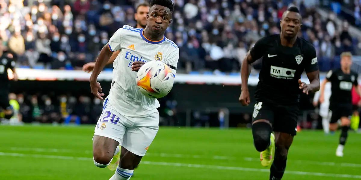 En la fecha de las remontadas, el conjunto dirigido por Carlo Ancelotti pudo recuperarse de una desventaja de dos goles y rescatar un empate de local ante el Elche.