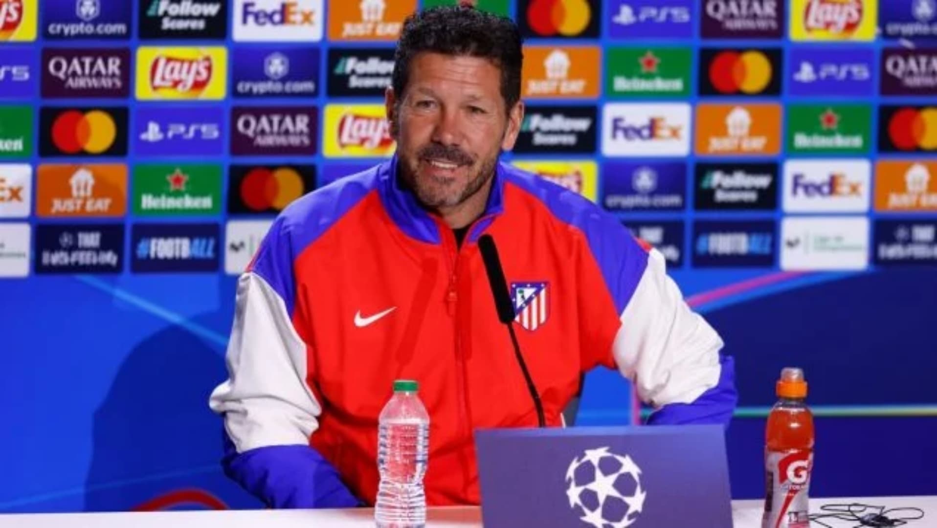 En la rueda de prensa previa al partido de liga contra el Villarreal, Simeone contestó de manera contundente a este periodista