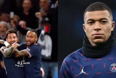 En pleno entrenamiento, Lionel Messi con una maniobra dejó completamente en ridículo a Kylian Mbappé mientras Neymar reía socarronamente a un costado.