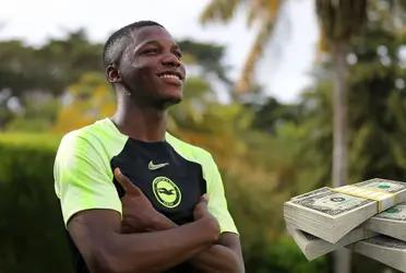 En pleno inicio de la Premier League, el equipo revelación Brighton & Hove Albion, cada vez más, asombra con los siete puntos logrados en los tres primeros choques. Muchos se los debe a su estrella ecuatoriana, A quien ha blindado.