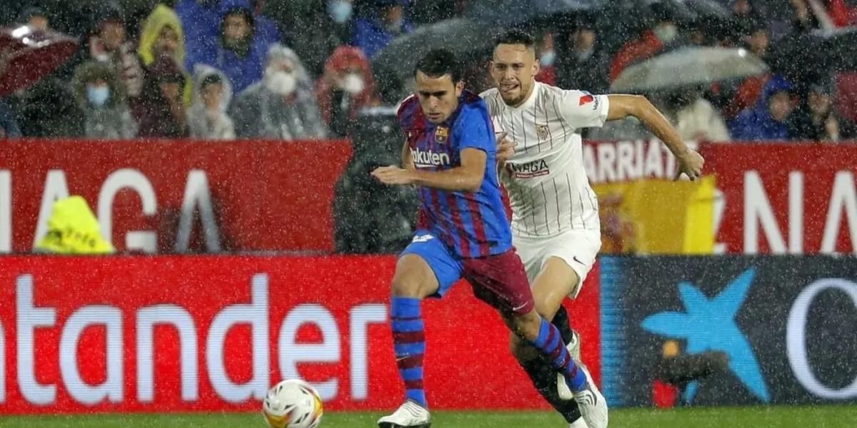 En un encuentro de ida y vuelta, el Sevilla y el Barcelona no se sacaron diferencias. Se notó en el equipo una merma en la velocidad. Si ganaba, beneficiaba a los merengues.
