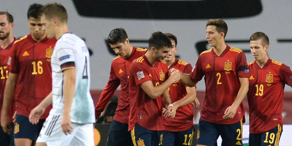 En un grupo B muy disputado, el seleccionado español complica su camino al mundial si no se le dan los resultados que necesita. Acá te mostramos cuales son las opciones que tiene España para clasificar a Qatar 2022