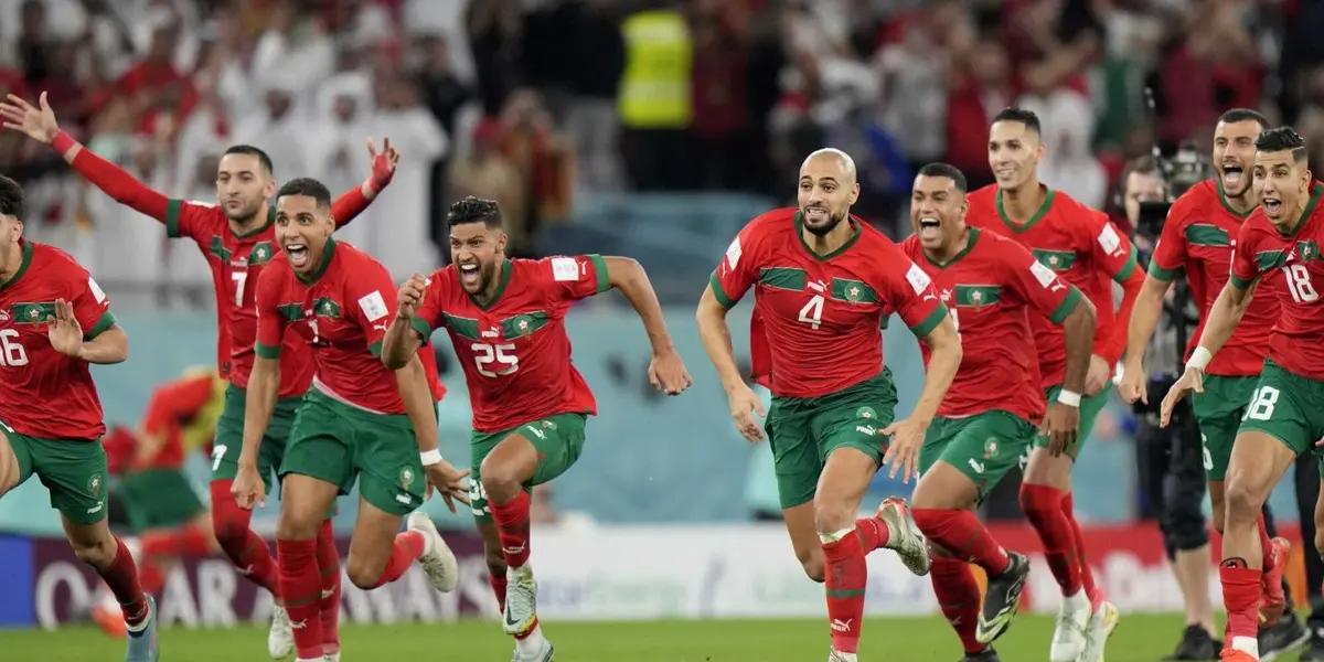 Es uno de los futbolistas más destacados con su selección pero no es tenido en cuenta en su actual club.