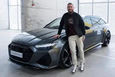 Es uno de los futbolistas que mayor cantidad de cambios estéticos ha tenido desde que ingresó a la elite del fútbol. Y supo traducirlo en contratos millonarios. Y a sus ingresos, en una vida lujosa. Nos metemos en el mundo de Sergio Ramos.