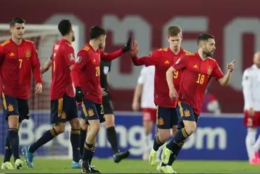 España finalmente compartirá el Grupo E del Mundial de Qatar 2022 junto a Alamania, Japón y el ganador del repechaje entre Costa Rica y Nueva Zelandia. El seleccionado de Luis Enrique por su presente es un firme candidato.