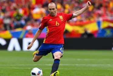España ha sido cuna de muchos de los futbolistas más preponderantes de la historia del fútbol europeo y mundial pero ¿Quiénes fueron los 10 mejores?