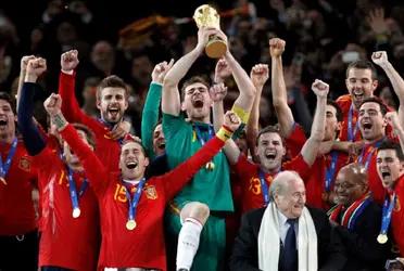España tuvo un largo y difícil camino para ganar la copa del mundo del año 2010. Alemania, Paraguay, Chile, Honduras, Suiza y Portugal fueron los rivales a vencer hasta la gran final contra los Países Bajos.