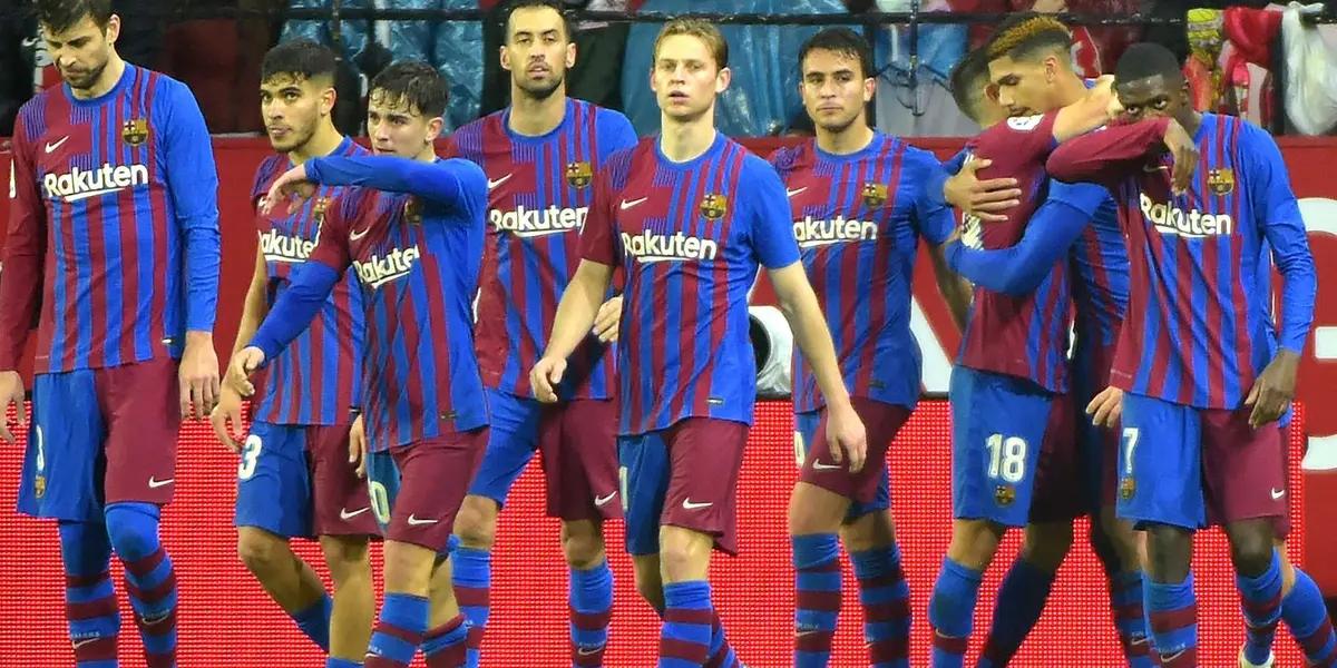 Este año, la plantilla del FC Barcelona se quedará sin regalo de Navidad por parte de la institución culé debido a la crisis económica que viven. Ni ese gesto tuvo Laporta con sus jugadores...