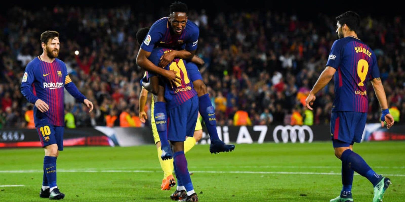 Este defensor pasó sin pena ni gloria por el Camp Nou y está a punto de quedar libre.