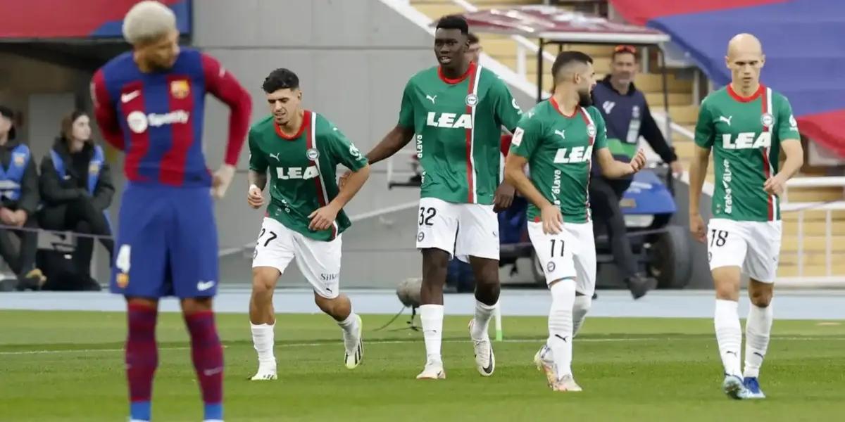 FC Barcelona no ha podido contra el Alavés y Samu es la gran pesadilla porque hace lo que quiere en el ataque