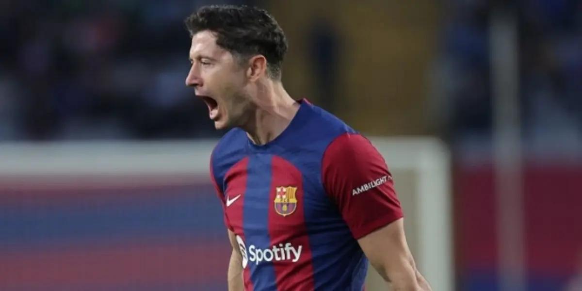 FC Barcelona no pierde la pista al Real Madrid en la liga española y ahora le ganó al Alavés con doblete de Robert Lewandowski
