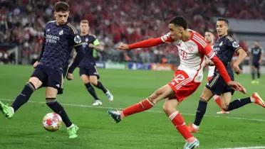 Federico Valverde, jugador del Real Madrid, contra Jamal Musiala del Bayern Múnich