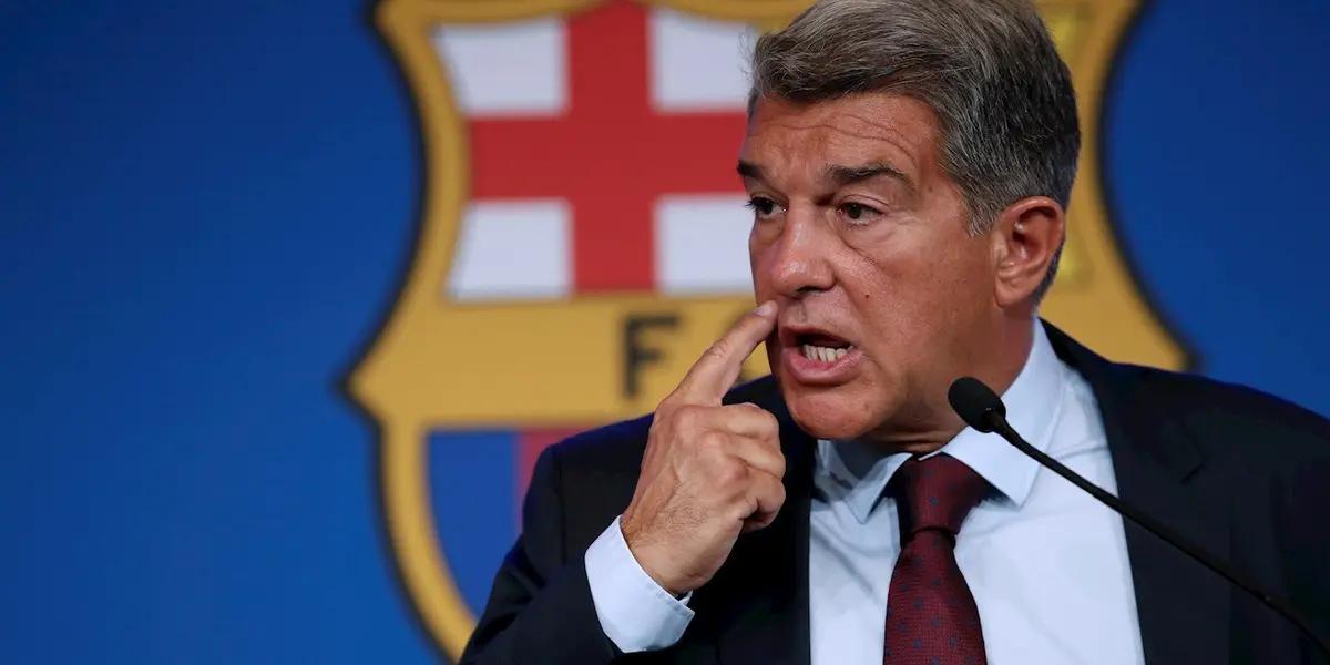 Ferran Reverter, CEO del FC Barcelona, presentó esta mañana los motivos que han llevado a la situación actual del la institución blaugrana. El club está en llamas y necesita urgentemente ser solucionado.