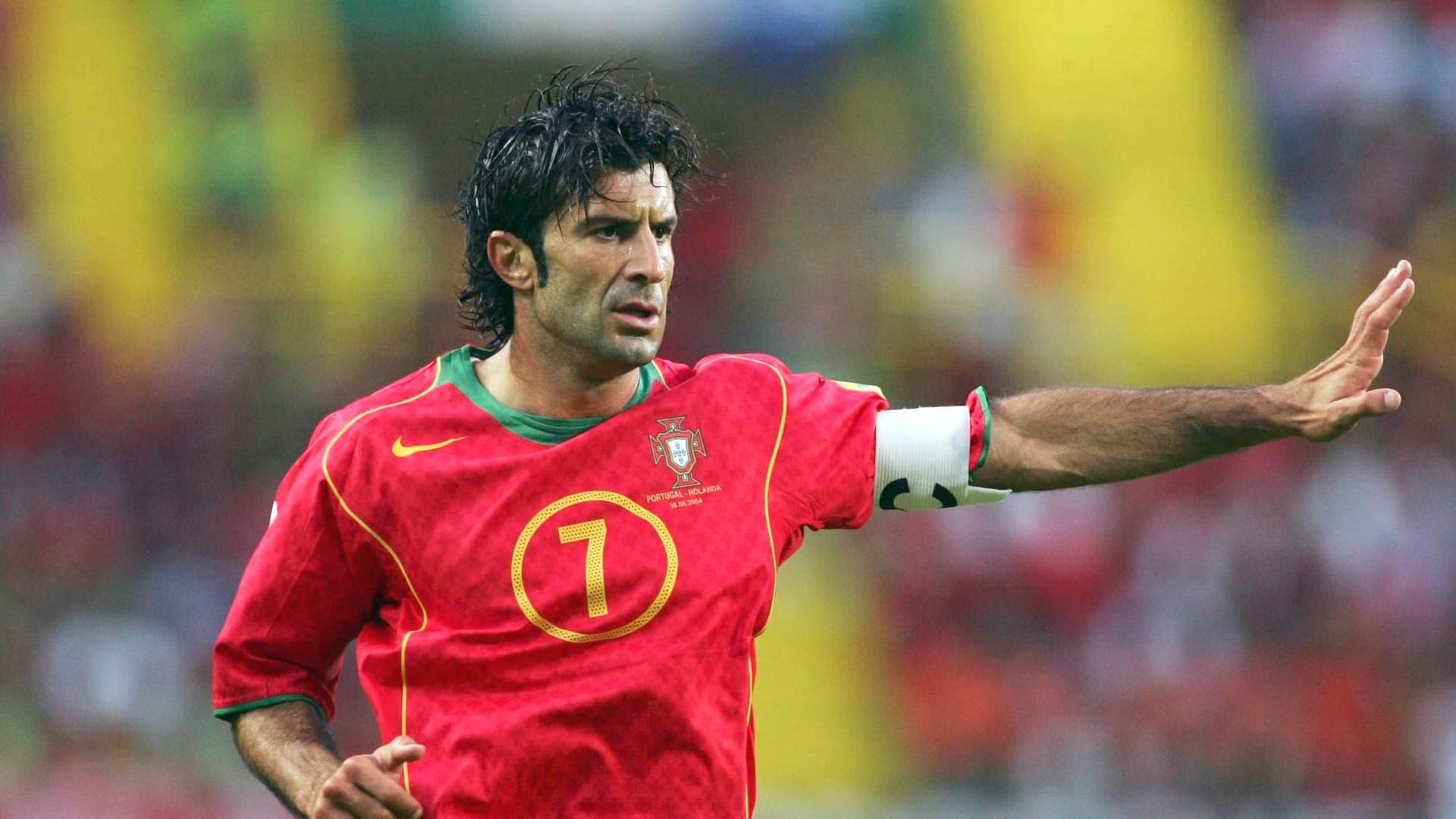 Figo apunta a Florentino por la salida de Zidane.