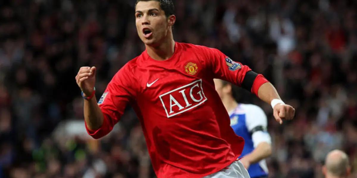 Finalmente el dilema acabo, Cristiano Ronaldo usará la número 7. Tras varias especulaciones, el portugués portará su tan amado número en esta nueva etapa en el Manchester United. Pero ¿Qué sucedió para que esto se dé?
