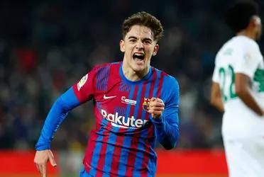 FInalmente el mediocampista español tiene pactada con el Barça una prima de renovación de entre 1,5 a 2 millones de euros.