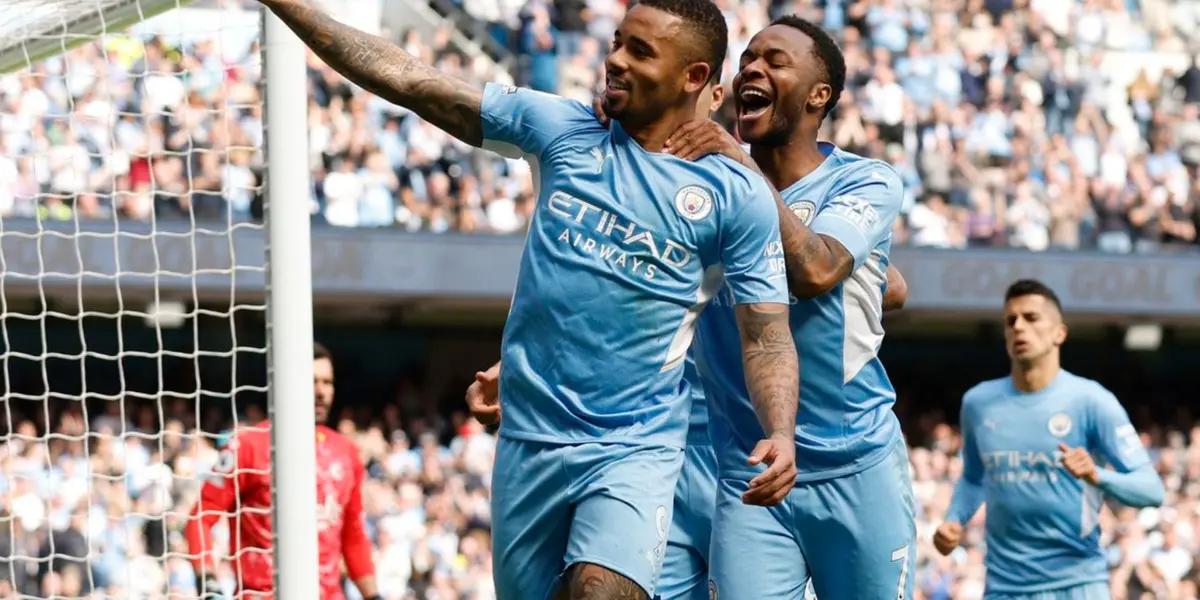 Gabriel Jesús está en un gran momento futbolístico pero no siempre su vida fue tan gloriosa. En su infancia, Gabriel se las arreglaba jugando al fútbol en su favela, a fuerza de perseverancia, se convirtió en el jugador que es hoy.