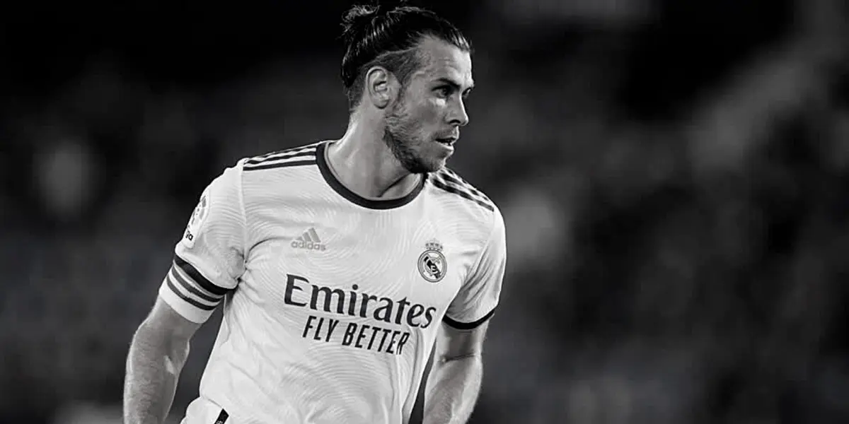 Gareth Bale no jugará más en el Real Madrid, tras años de ir de mayor a menor la relación se desgastó a tal punto que el galés ni siquiera se despidió del público del Madrid en el Santiago Bernabéu. Luego de llegar por 101 millones de euros, el galés se despide por la puerta trasera.