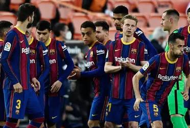 Gerard anunció su retiro y ahora la afición culé pide que otro futbolista cuelgue las botas.