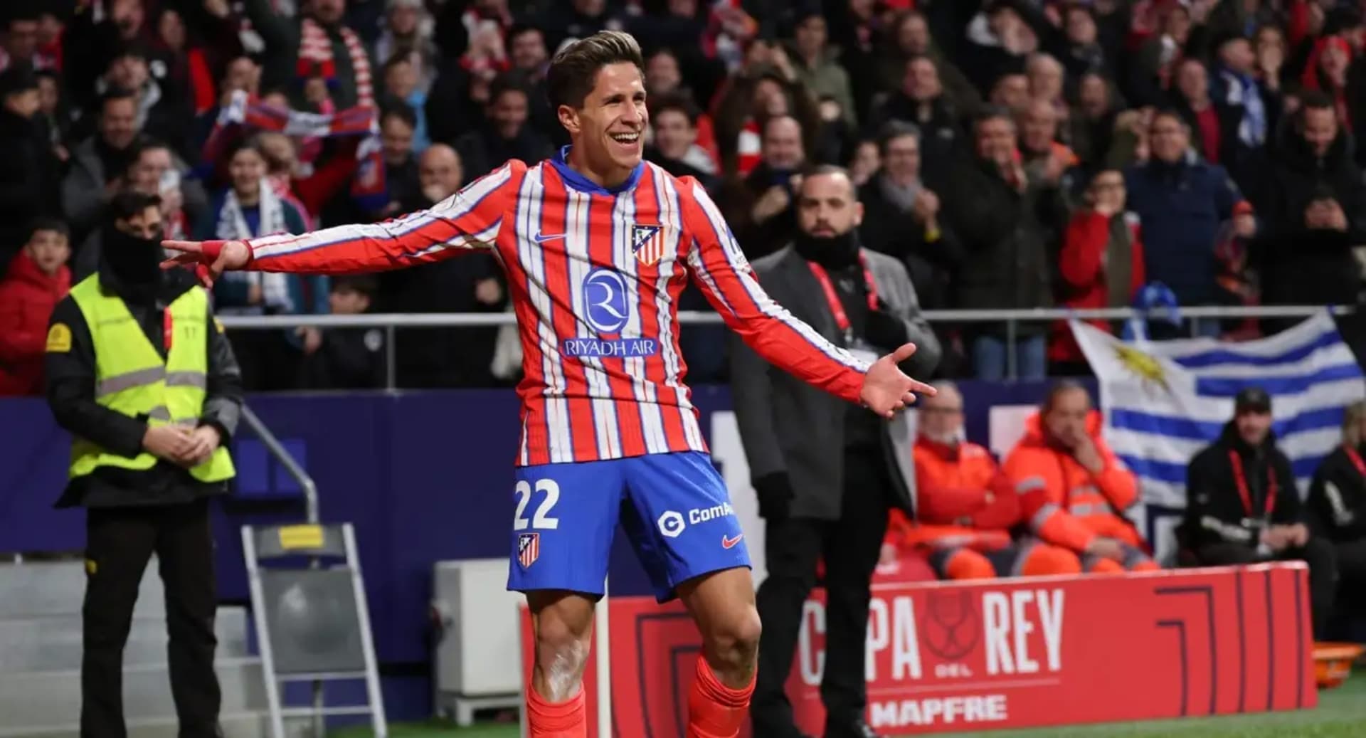 Giuliano Simeone marcó dos goles al Getafe en el Metropolitano, una noche en la que los colchoneros consiguieron un 5-0 a favor