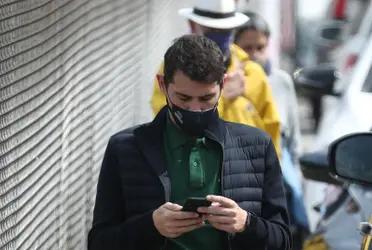 Iker Casillas apoya a Zinedine Zidane.