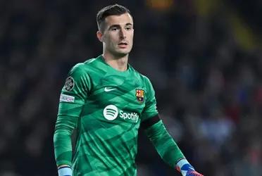 Iñaki Peña falló de manera inverosímil y el Almería le empató al FC Barcelona. Ya pasó antes con Romeu en Champions League