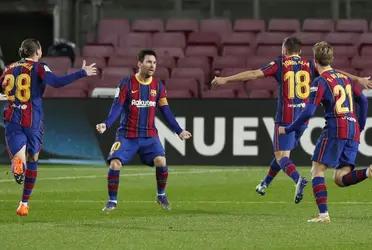 Joan Laporta busca por todas las vías posibles convencer al argentino de que continúe en el club.