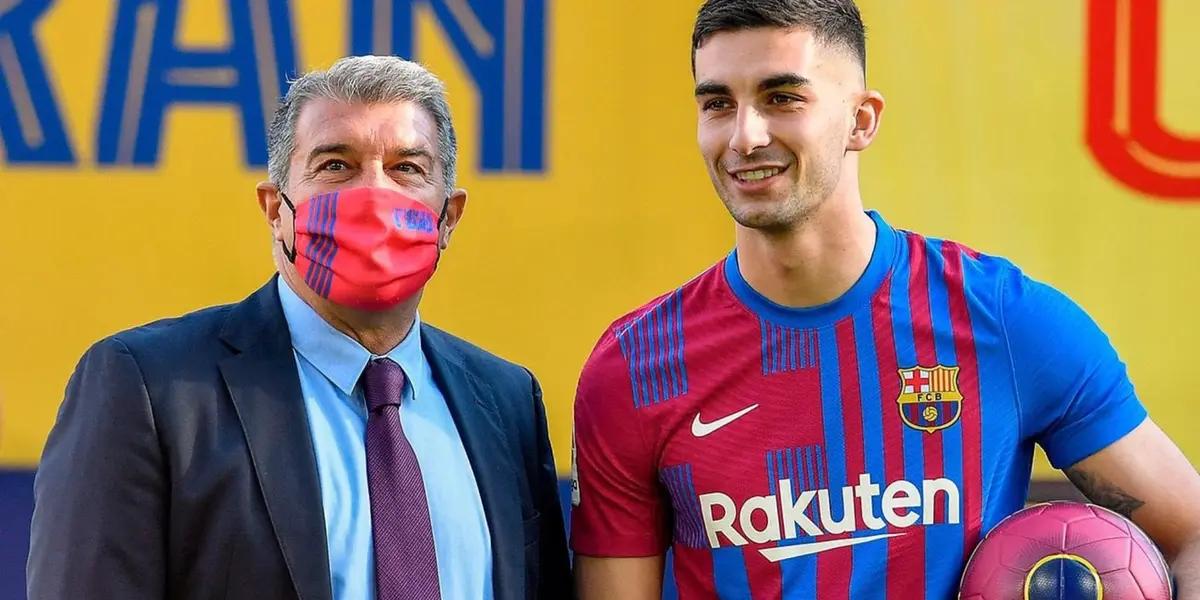 Joan Laporta y Ferran Torres / Foto: FC Barcelona