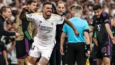 Joselu, delantero del Real Madrid, y jugadores del Bayern Múnich