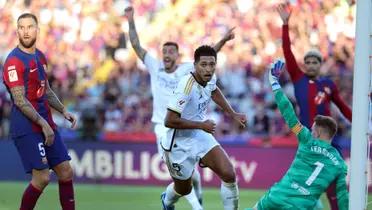 Jude Bellingha, jugador del Real Madrid, celebrando gol al FC Barcelona