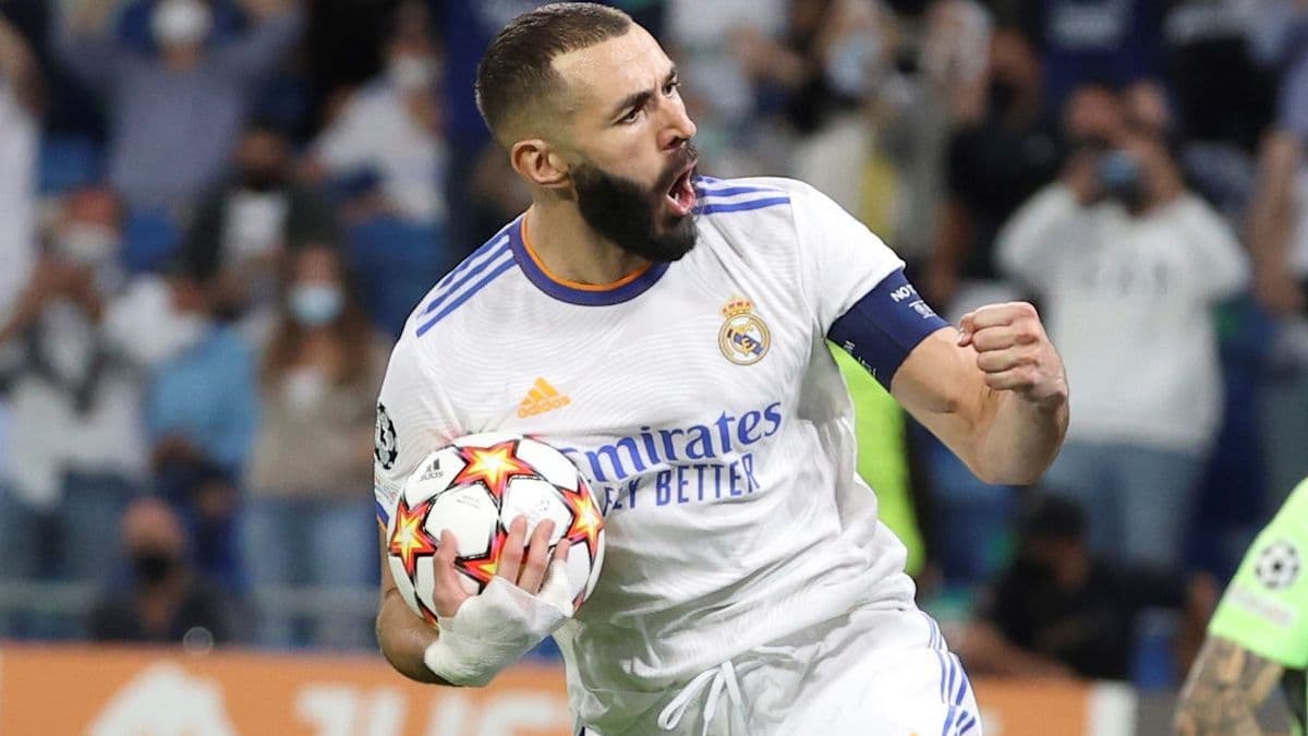 Karim Benzemá está en un momento exquisito, el delantero francés tiene doce goles en los ocho partidos que disputó por Champions League y suma 83 en la máxima compétencia europea. Anotando tres goles más superaría a Lewandoski y se subiría al podio de los máximo goleadores de la Champions.