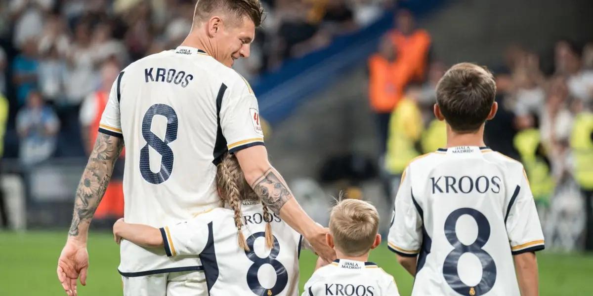 Kroos se emocionó al ver a sus hijos en el Santiago Bernabéu.