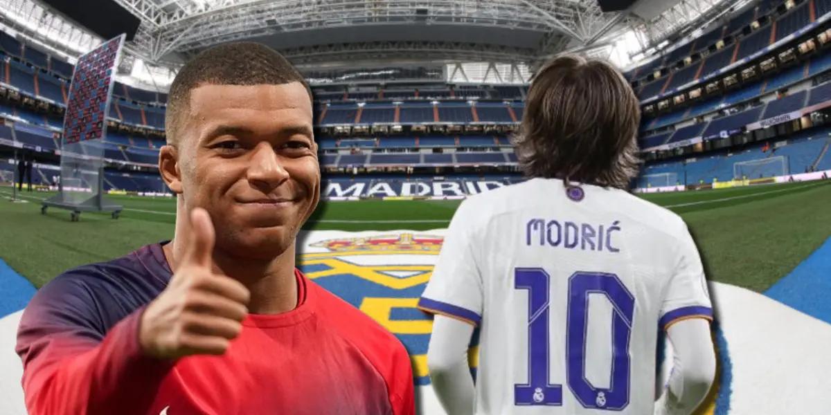 Kylian Mbappé con Luka Modric en el estadio Santiago Bernabéu