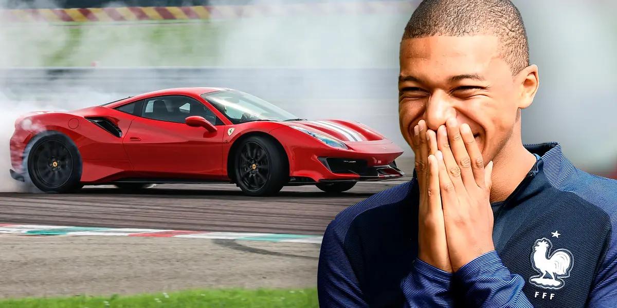 Kylian Mbappé es poseedor de una espectacular colección de automóviles de alta gama que al momento no pudo conducir ya que no tiene licencia para hacerlo. El delantero francés está tan concentrado en su desarrollo futbolístico que no se pudo ocupar del trámite para conducir.