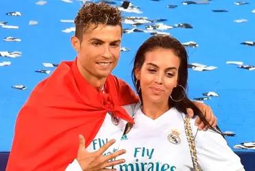 La decisión se la habría comunicado al portugués en su intimidad, generando una presión extra en el futbolista.