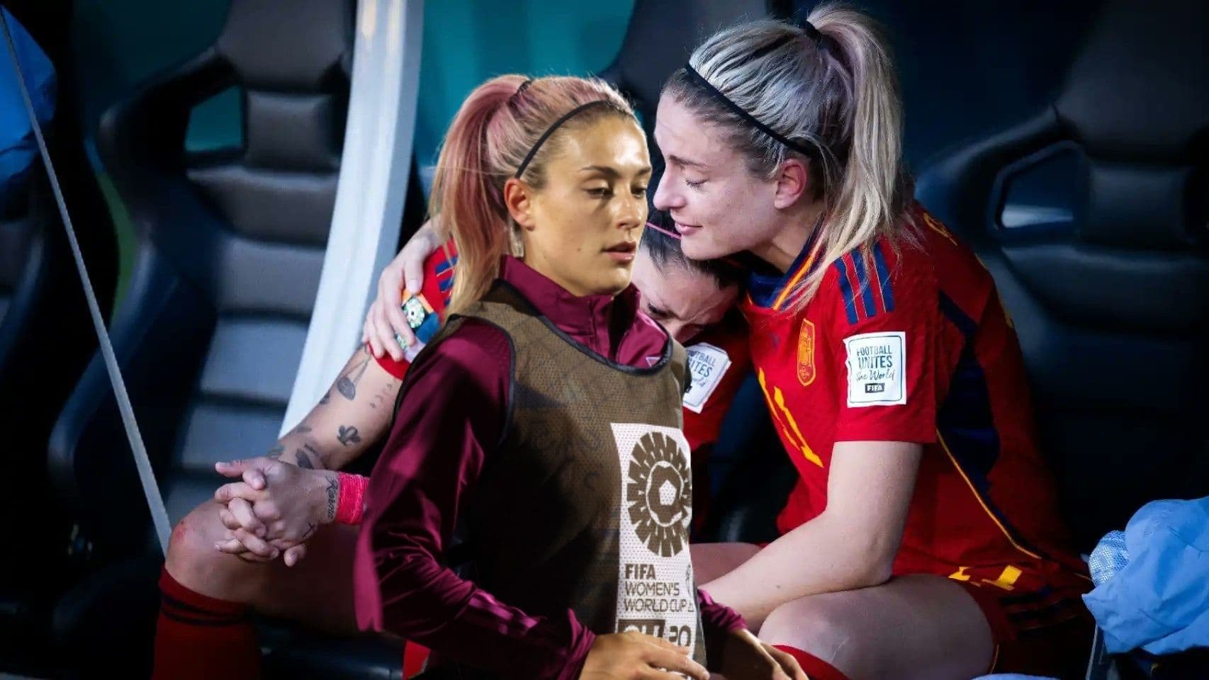 La dos veces ganadora del Balón de Oro, Alexia Putelllas habló de la reciente convocatoria de la Selección Femenina de España.