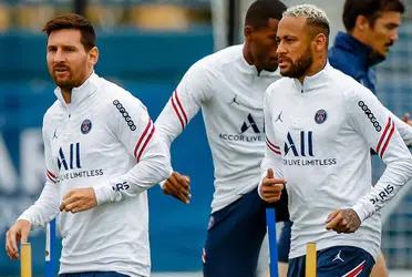 La dupla de atacantes del París Saint-Germain y la banda sudamericana" preocupan a las finanzas del PSG. Razones de este inconveniente.