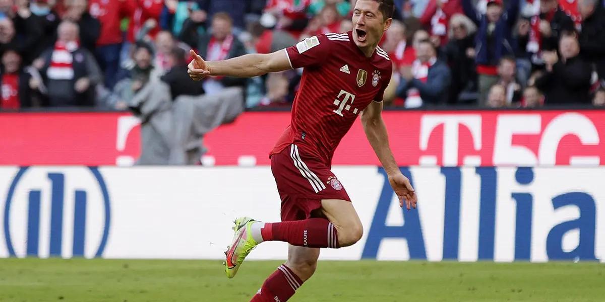 La entrega por el Balón de Oro 2021 está a nada de saberse, el día de hoy apareció en las redes una posible imagen con una lista de jugadores donde el polaco aparecía como el ganador de este año. ¿Será cierto o solo es una simple broma?