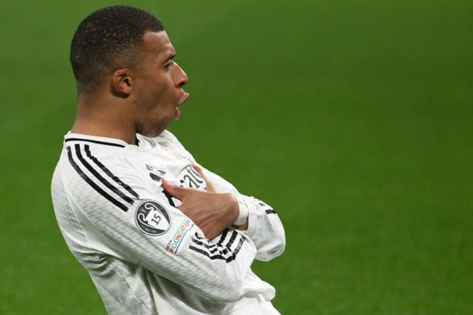 La estrella francesa del Real Madrid gana esta cantidad de dinero