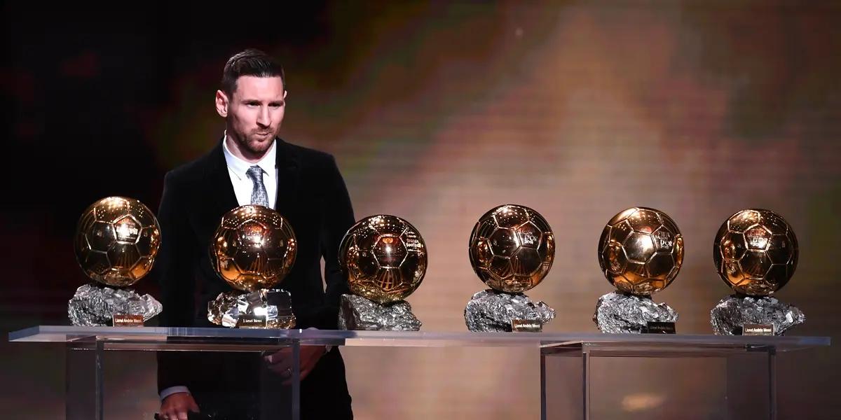 La gala del balon de oro está a la vuelta de la esquina, muchos futbolistas nominados, pero solo uno se quedará con el ansiado premio. El argentino nuevamente está nominado para ganarlo y en caso de lograrlo, rompería un record impresionante en su carrera.