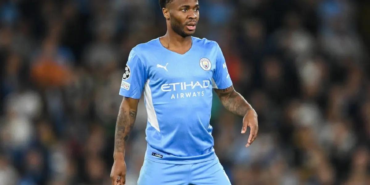 La institución culé viene buscando a Raheem Sterling, el futbolista del Machester City de Pep Guardiola desde hace varios mercados. Intentará ir por todo en esta nueva oportunidad.
