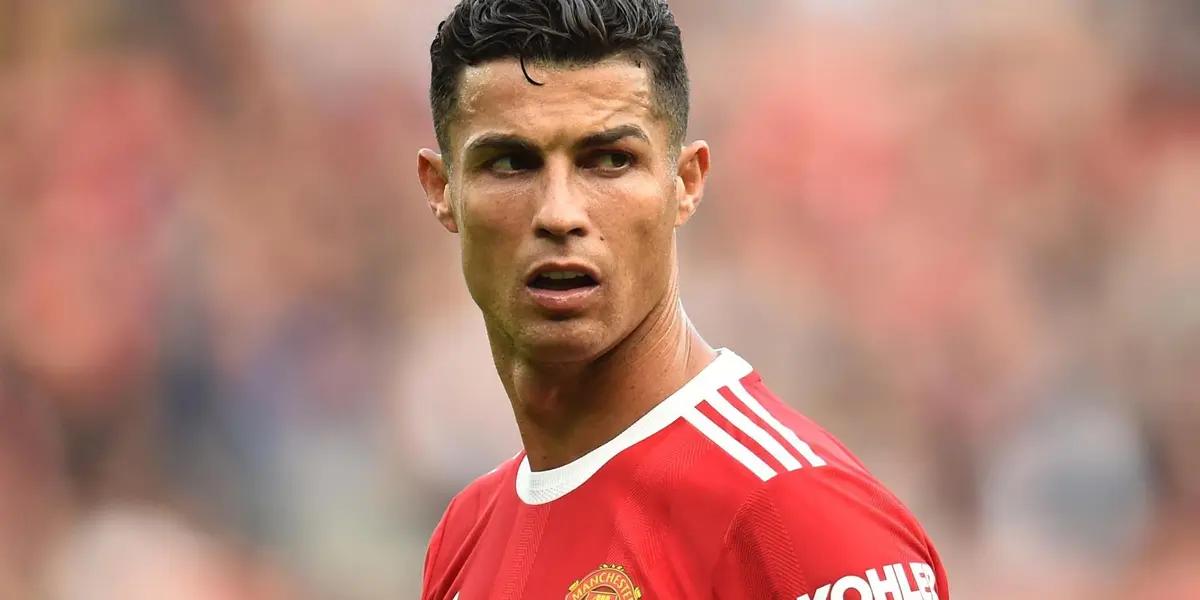 La institución inglesa vive uno de los peores momentos en su historia, el equipo no responde y a pesar de tener excelentes jugadores, los resultados no se dan. Cansados de esta situación, podrían romper el mercado invernal con un fichaje que dará que hablar.