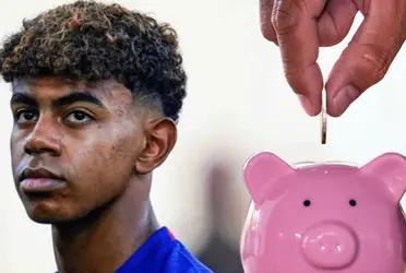 La joya de la cantera del FC Barcelona renovó su vínculo con los Blaugranas y aunque tiene una cláusula jugosa, su salario deja mucho que desear